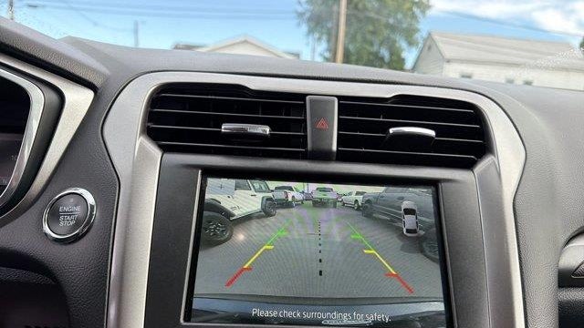 2020 Ford Fusion SE