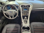 2016 Fusion Thumbnail 15