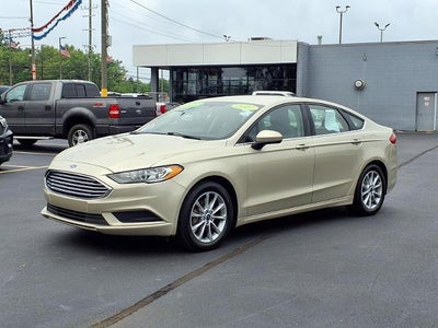 2017 Ford Fusion SE 4DR Sedan