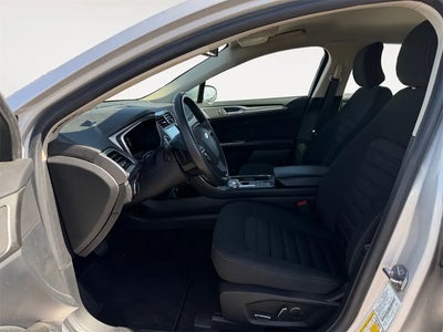 2019 Ford Fusion SE 4DR Sedan