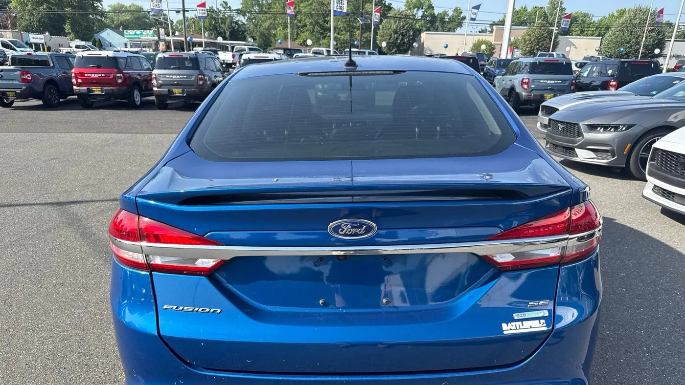 2018 Ford Fusion SE