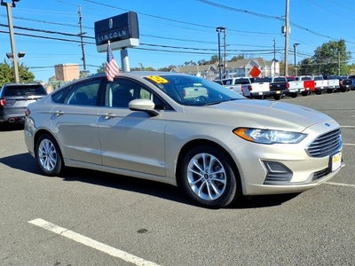 2019 Ford Fusion SE 4DR Sedan