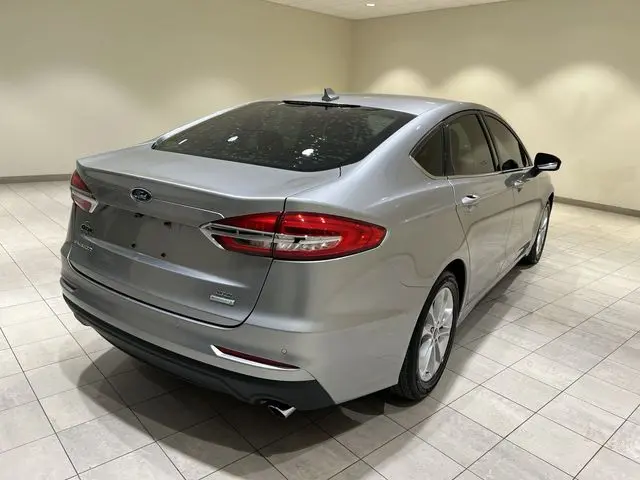 2020 Ford Fusion - $14,015