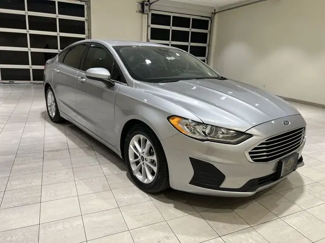 2020 Ford Fusion - $14,015