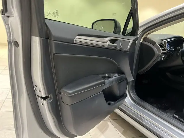 2020 Ford Fusion - $14,015