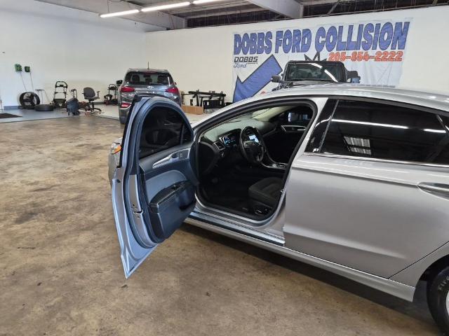 2020 Ford Fusion - $15,225