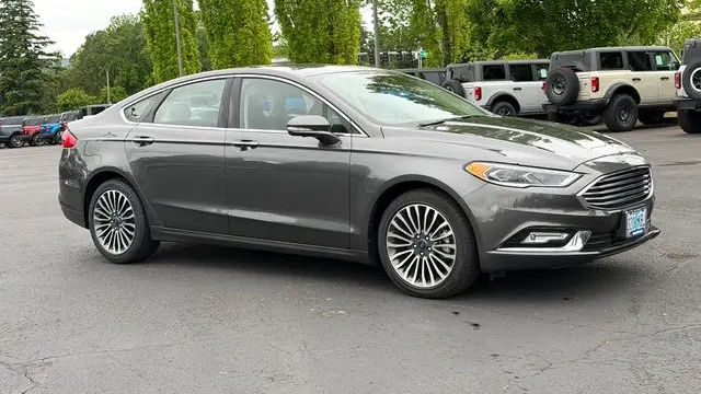 Preowned 2017 Ford Fusion SE for Sale
