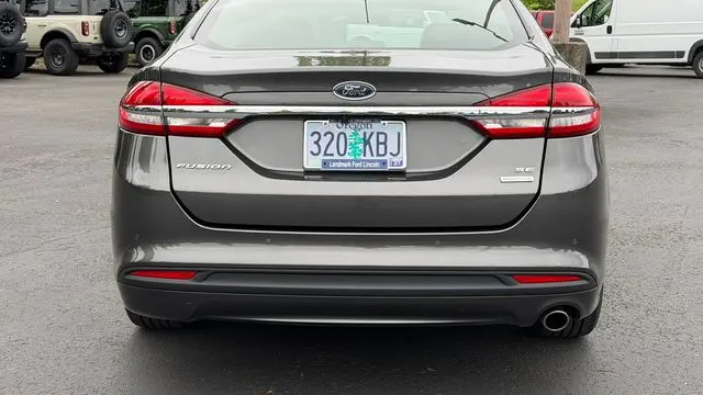 2017 Ford Fusion SE