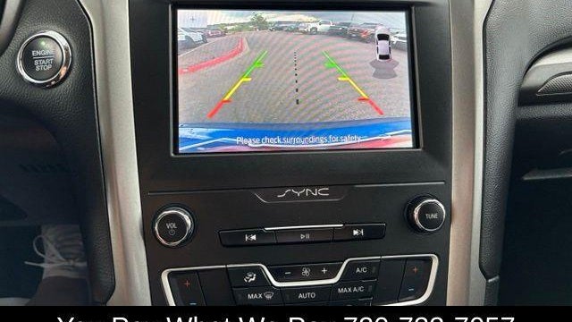 2020 Ford Fusion SE