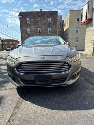 2014 Ford Fusion with Sterling Gray Metallic Exterior