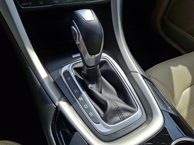 2015 Ford Fusion - $10,000