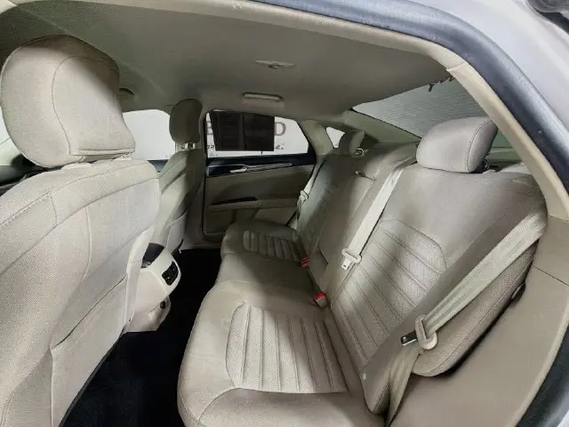 2017 Ford Fusion - $9,000
