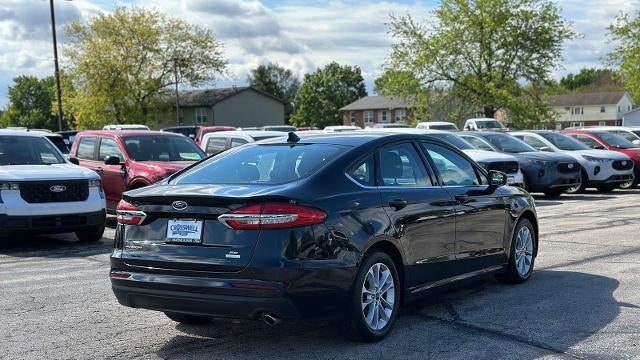 2020 Ford Fusion SE