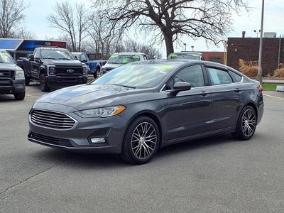 2019 Ford Fusion SE 4DR Sedan