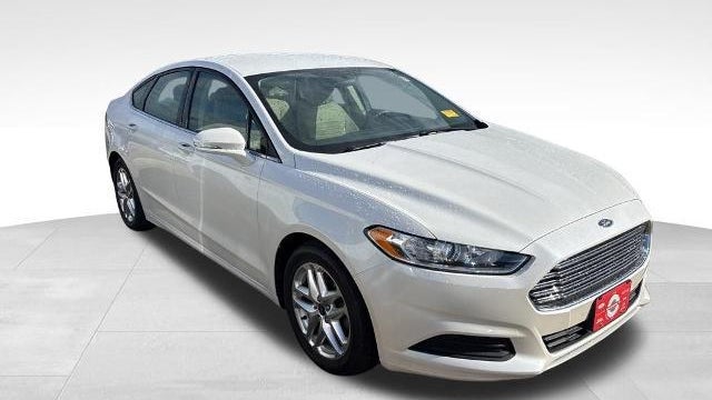 Preowned 2013 Ford Fusion SE for Sale