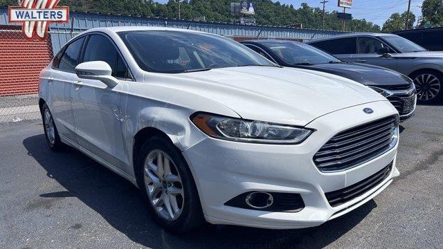 Preowned 2013 Ford Fusion SE for Sale