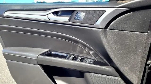 2016 Ford Fusion Titanium