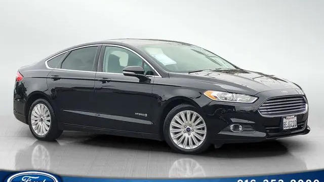 Preowned 2016 Ford Fusion Hybrid SE for Sale