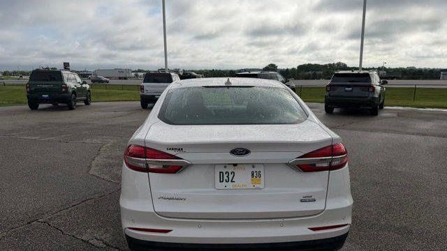 2020 Ford Fusion Hybrid SE