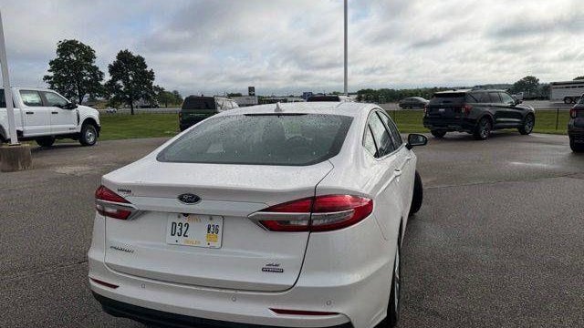 2020 Ford Fusion Hybrid SE