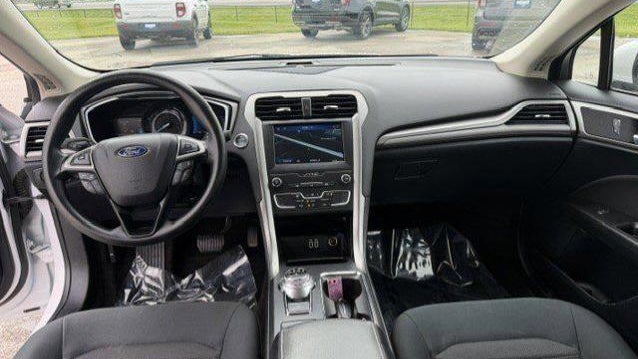 2020 Ford Fusion Hybrid SE