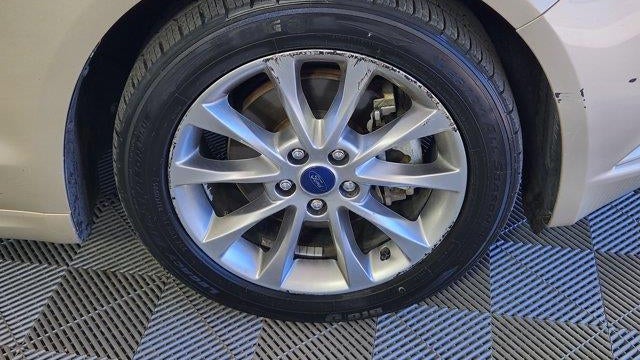 2017 Ford Fusion Hybrid SE