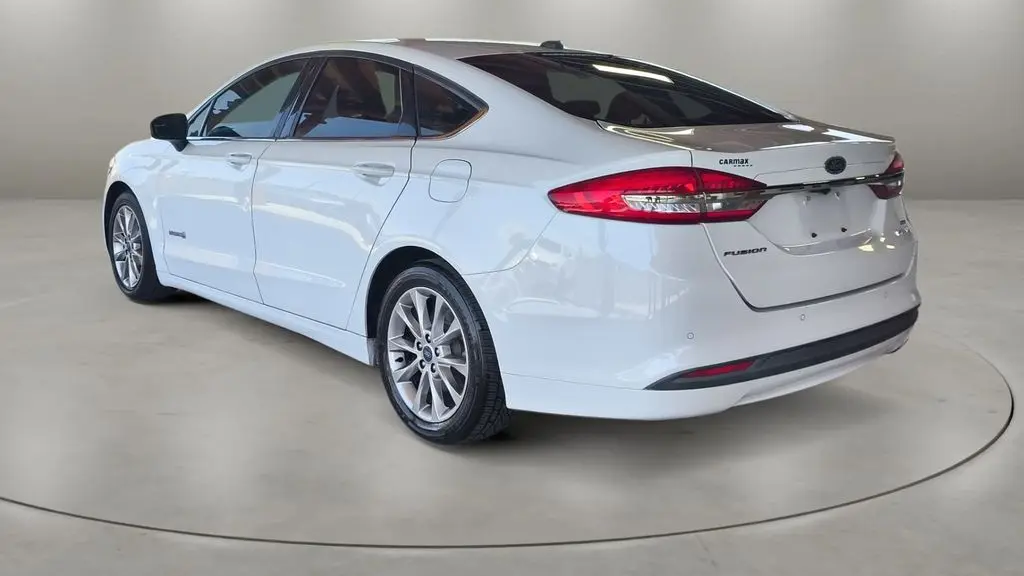 2017 Ford Fusion Hybrid SE