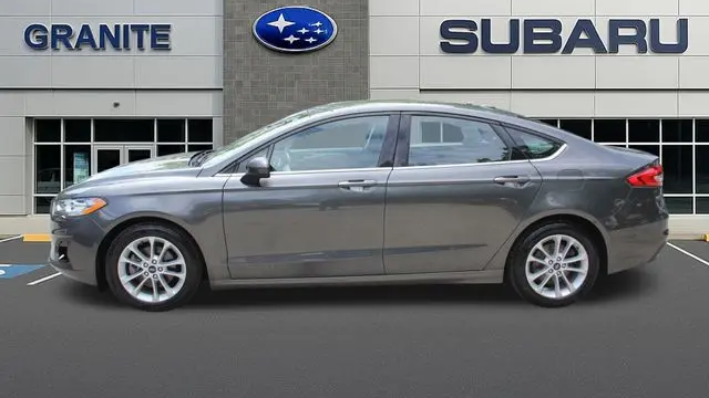 2020 Ford Fusion Hybrid SE