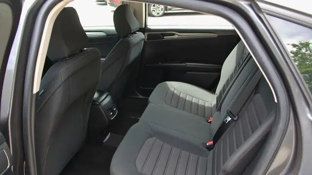2020 Ford Fusion Hybrid SE