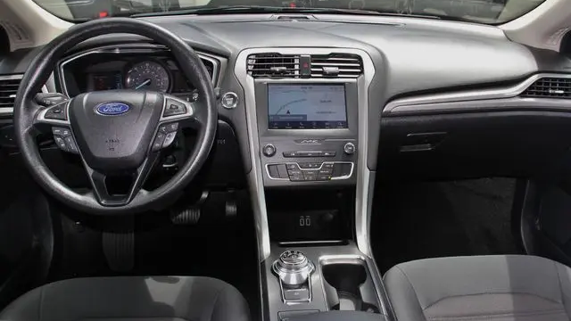 2020 Ford Fusion Hybrid SE