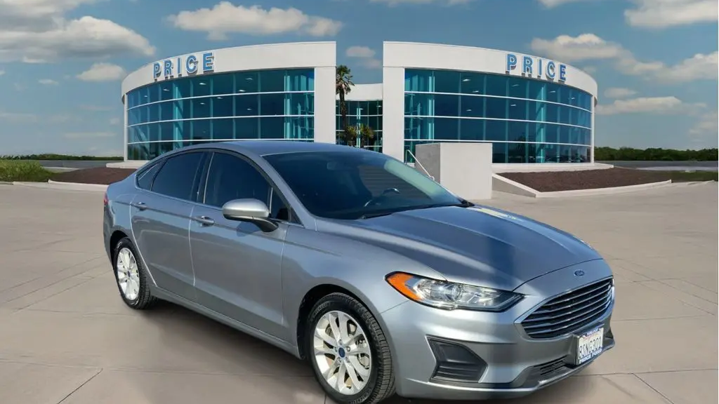 2020 Ford Fusion Hybrid SE