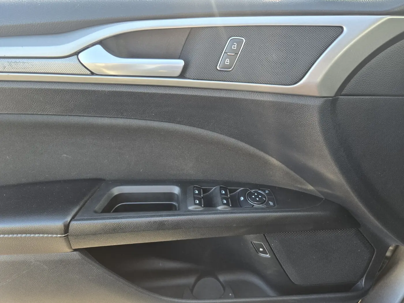 2020 Ford Fusion - $14,850