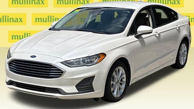 2020 Ford Fusion Hybrid SE