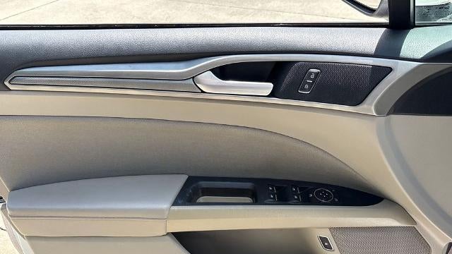 2020 Ford Fusion Hybrid SE