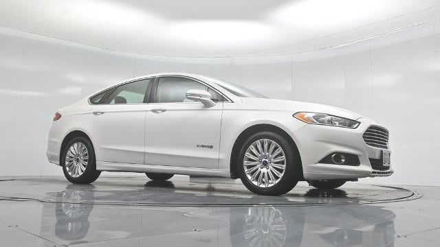2013 Ford Fusion Hybrid SE