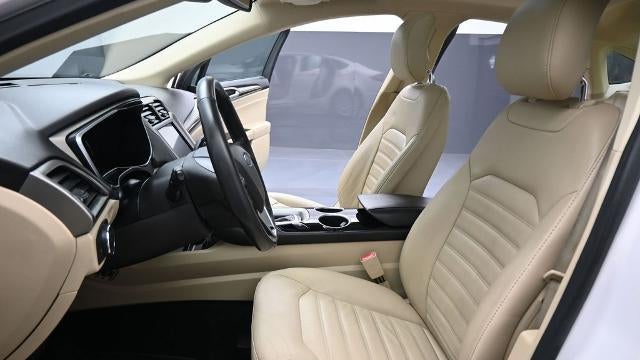 2013 Ford Fusion Hybrid SE