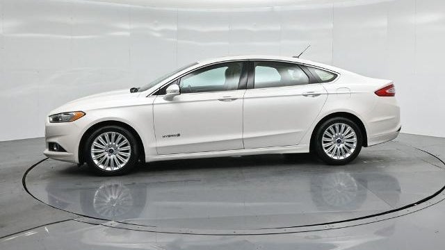 2013 Ford Fusion Hybrid SE