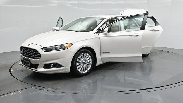 2013 Ford Fusion Hybrid SE