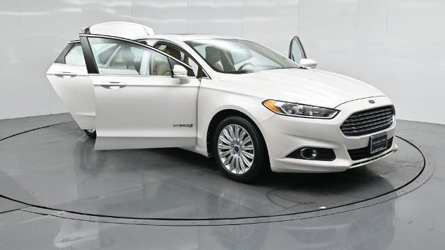 2013 Ford Fusion Hybrid SE