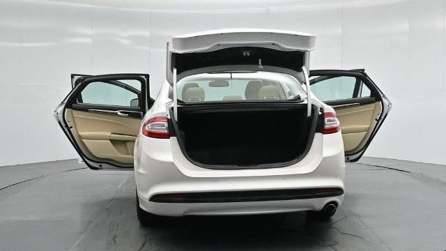 2013 Ford Fusion Hybrid SE