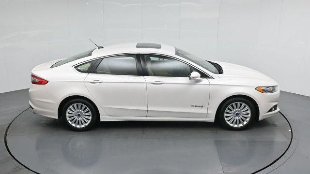 2013 Ford Fusion Hybrid SE