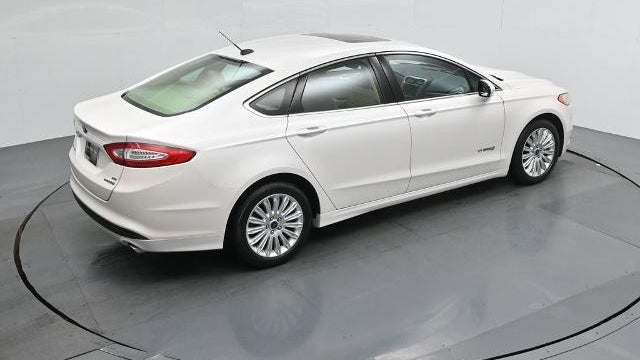 2013 Ford Fusion Hybrid SE