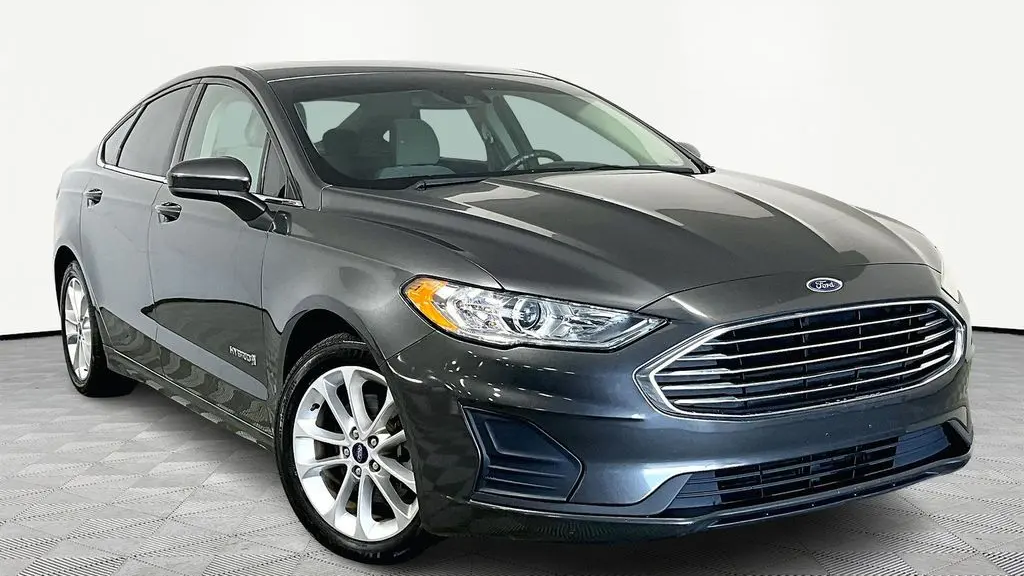 Preowned 2019 Ford Fusion Hybrid SE for Sale