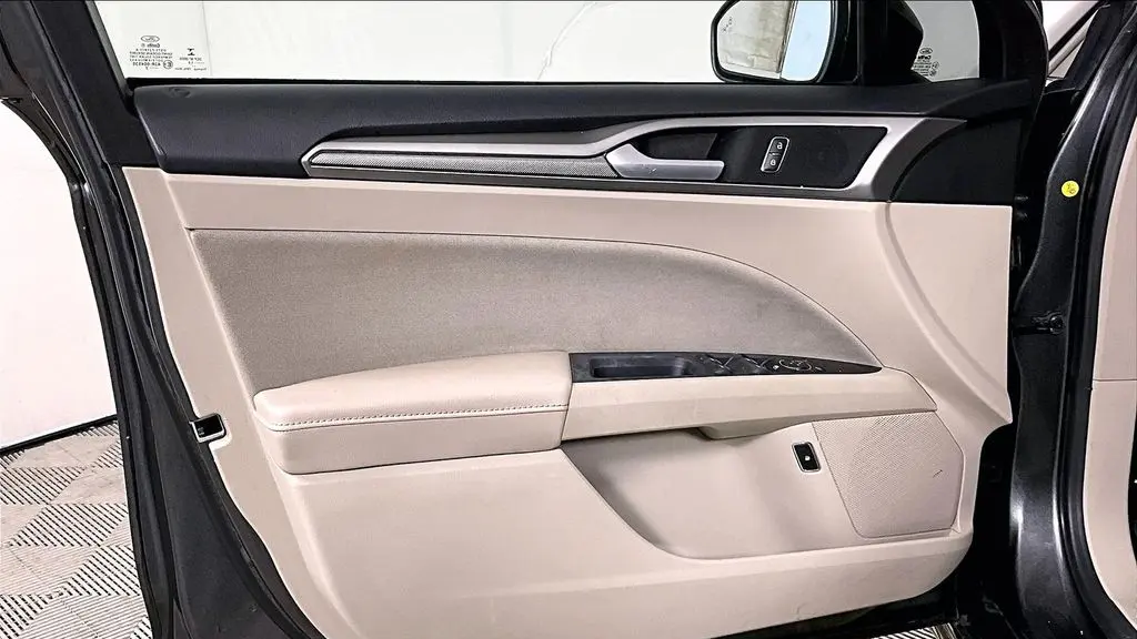 2019 Ford Fusion Hybrid SE