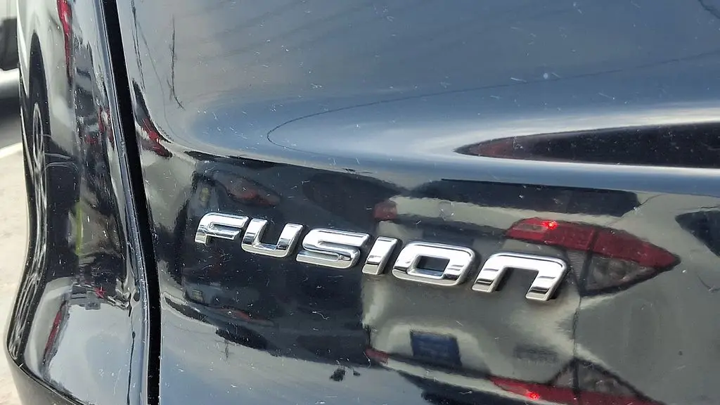 2020 Ford Fusion Hybrid SE
