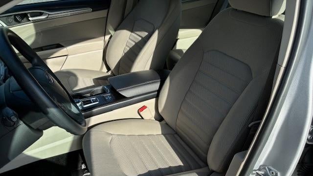 2018 Ford Fusion Hybrid SE