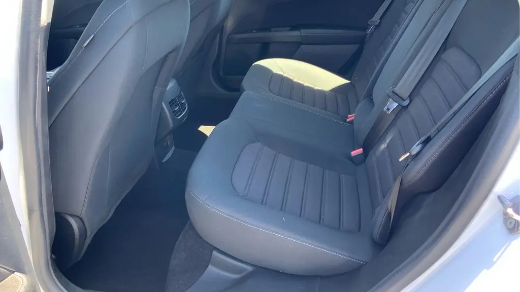 2020 Ford Fusion Hybrid SE