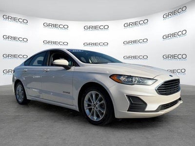 Photo of a 2019 Ford Fusion Hybrid SE 4DR Sedan for sale