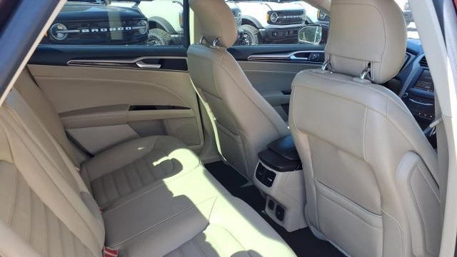 2013 Ford Fusion Hybrid SE