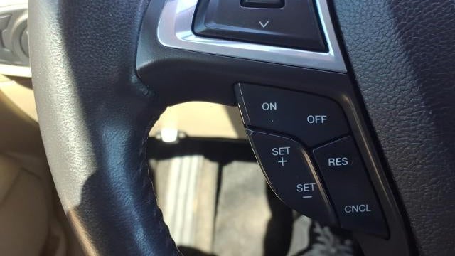 2013 Ford Fusion Hybrid SE